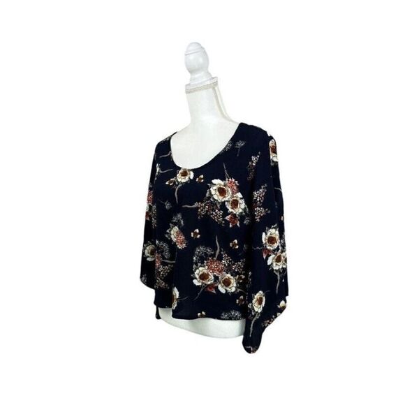 Nylon Apparel Dark Blue Floral Print Flowy Kimono Sleeve Shirt Size Medium - Picture 5 of 10